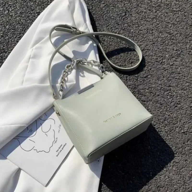 Bolsa-Elegante-Minimalista-Zellis