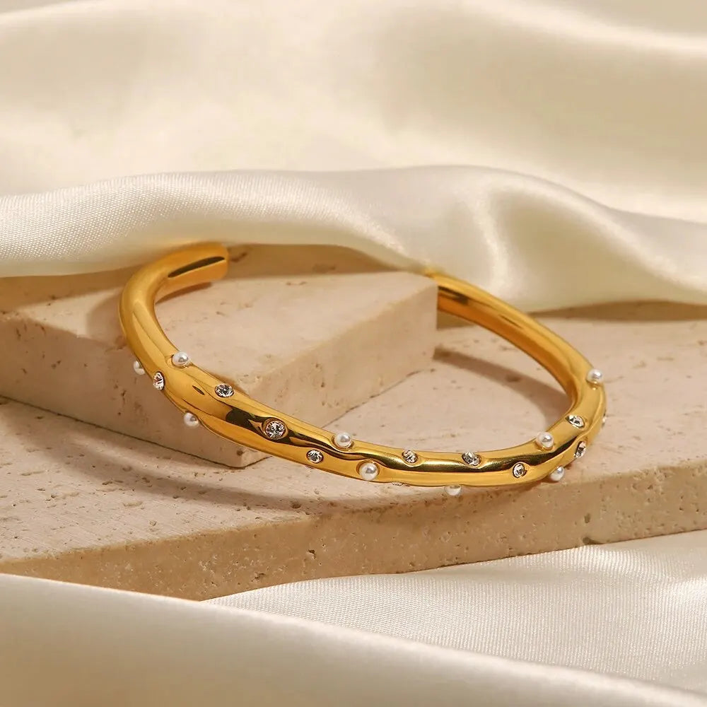 Bracelete-Banhado-a-Ouro-18K-com-P_rola-e-Zirc_nia-Bellagio-Zellis