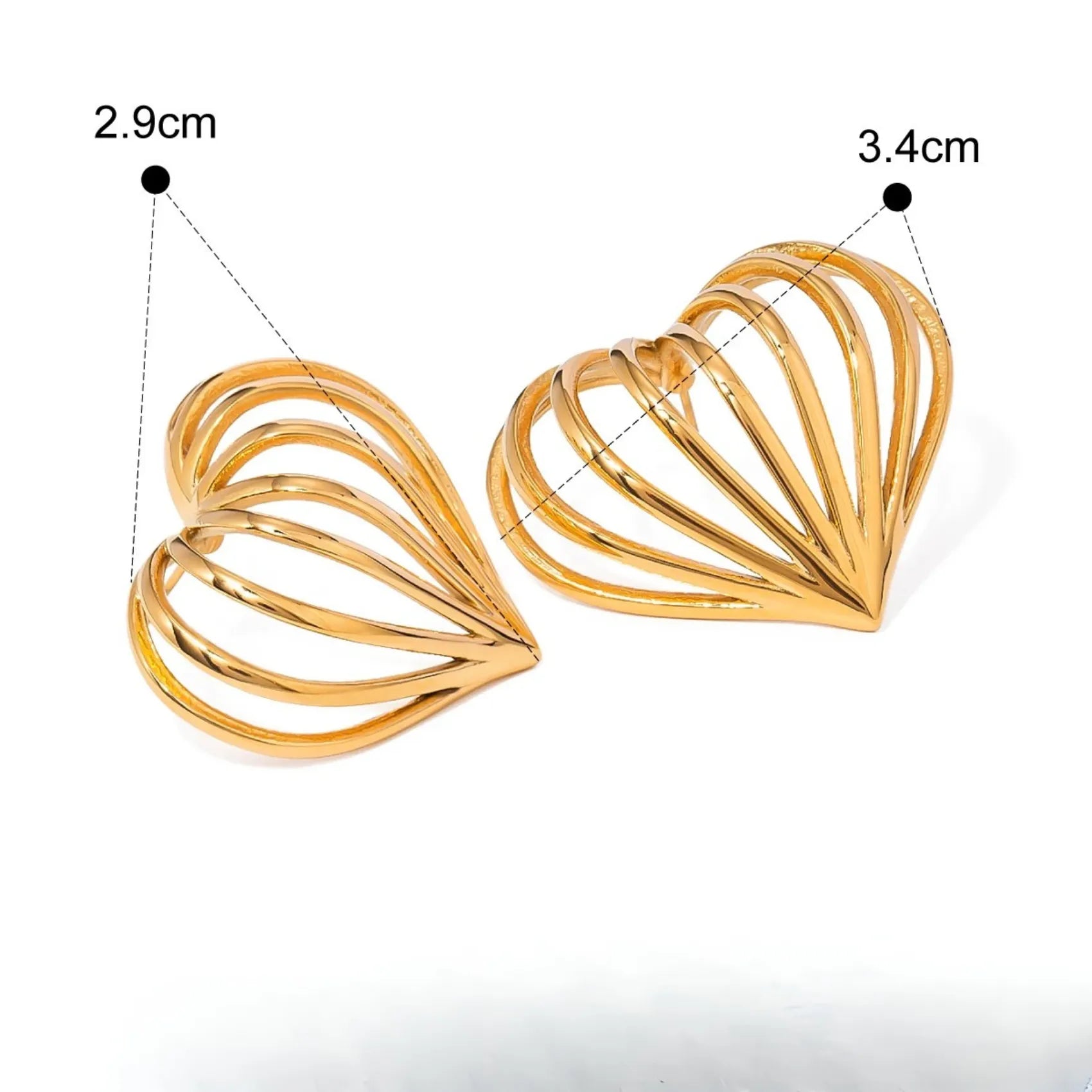 Brinco-Banhado-a-Ouro-18K-Coração-Vazado-Zellis