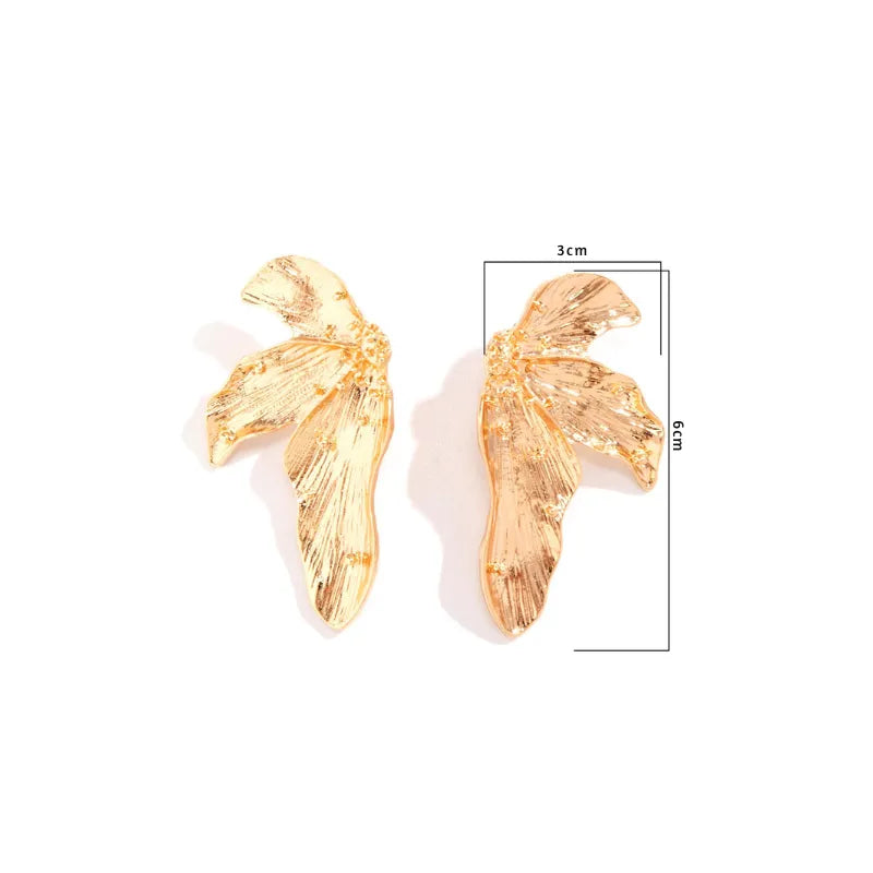 Brincos-de-Folha-Geom_trica-Zellis